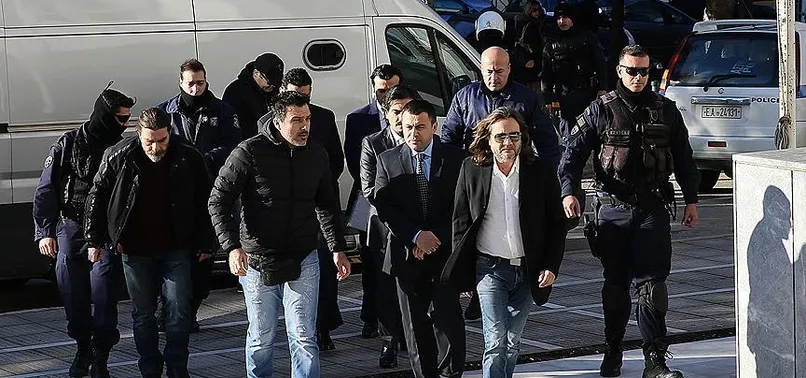 Yunan mahkemesinden firari darbeciler kararı