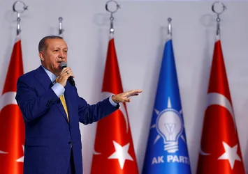 Çalışmayan belediye başkanlarına neşter geliyor