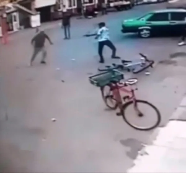 1629635703931.jpg Adana'da pide eksik çıkınca dehşet saçtı! - 3