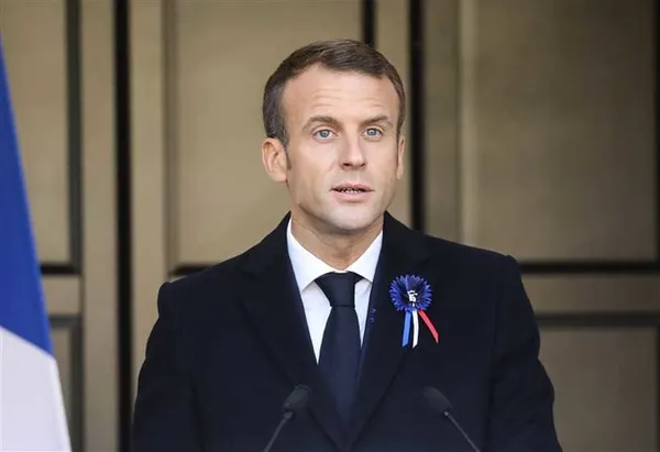 Faşist Macron Avrupa’yı sarıyor: Müslüman liderlere bildiri yayınlama zorunluluğu getirdi!