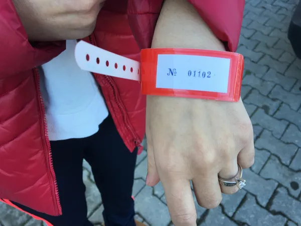 Uygulanmaya başlandı! Bartın’da koronavirüs hastalarına barkodlu bileklik