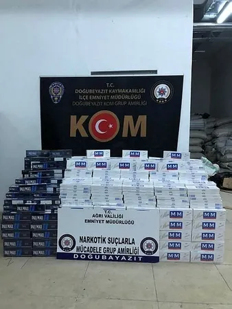 Ağrı'da binlerce kaçak sigara paketi ele geçirildi - 1