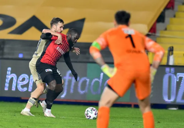 Fenerbahçe Antep’te kayıp! Fenerbahçe deplasmanda mağlup oldu