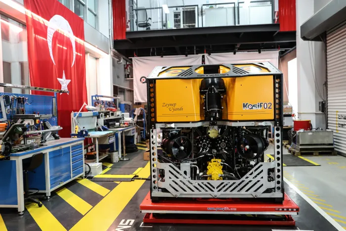 Yerli su altı robotu Kaşif 2 Kanuni sondaj gemisi için yola çıktı