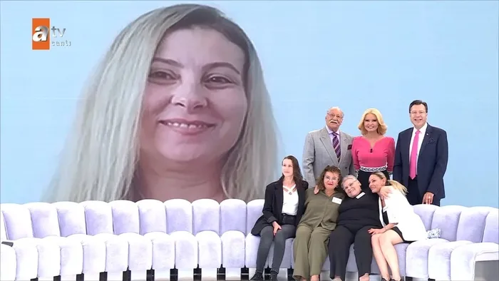 bir-kayanin-uzerinde-kaderine-terk-edilmisti-muge-anlida-yarim-asirlik-aile-kavusmasi-1759305161724.jpg Kaynak: ATV