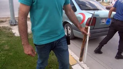 Karaman’da ışıklarda korna çaldığı otomobildeki 7 kişinin palalı ve bıçaklı saldırısına uğradı