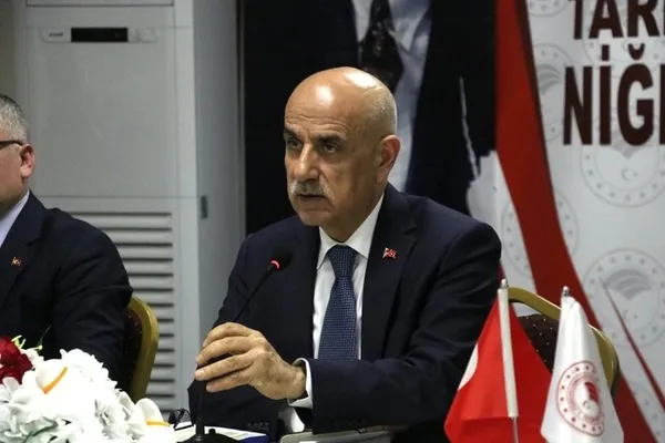 Tarım ve Orman Bakanı Vahit Kirişçi'den sokak hayvanları açıklaması - 1