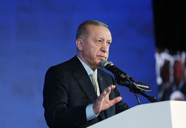 baskan-erdogandan-ak-parti-secim-koordinasyon-toplantisinda-onemli-aciklamalar-1708954433201.jpg Başkan Erdoğan parti teşkilatına net mesaj: Yolunu ayırıp başkan partiye gidenlerin yeri orasıdır - 2