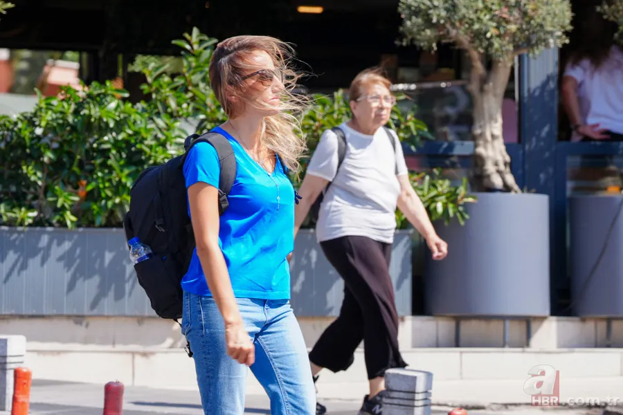 Meteoroloji’den 4 bölge için kuvvetli yağış ve fırtına alarmı! İstanbul’da poyraz sert esecek: Gece soğuğu kapıda! İşte uyarı verilen iller… 10