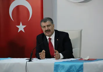 Son dakika: Sağlık Bakanı Koca'dan grip uyarısı: İki virüsle savaşmak zorunda kalmayalım