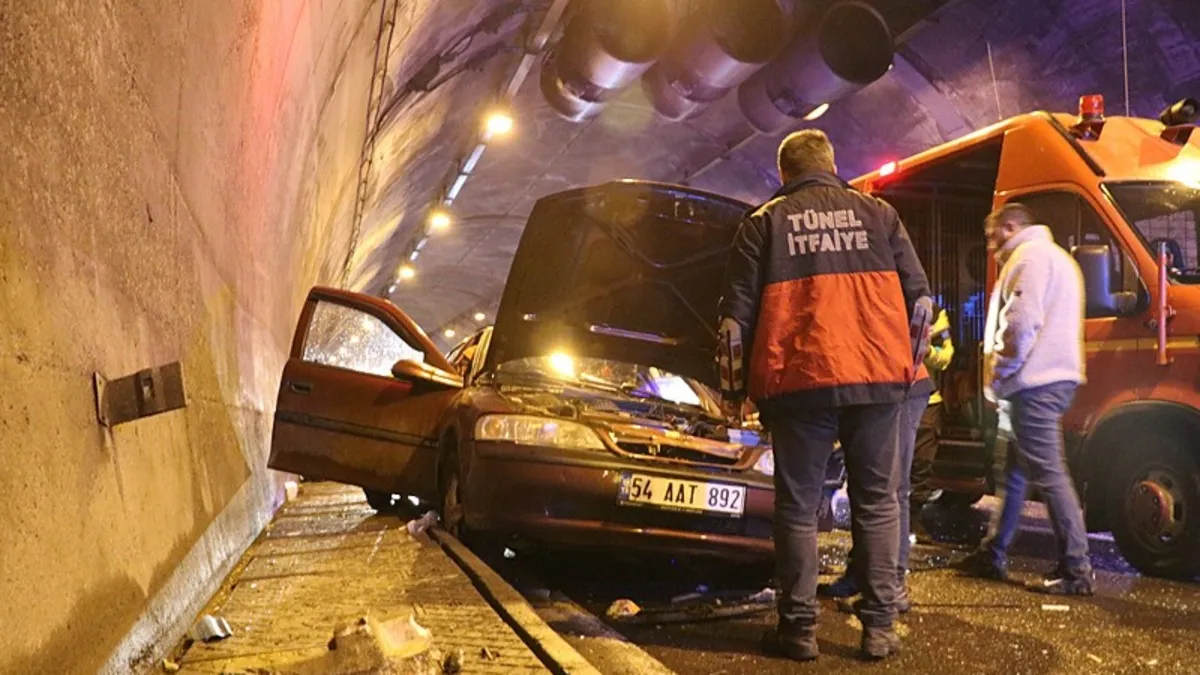 Bolu Dağı Tüneli'nde kaza: 5 yaralı
