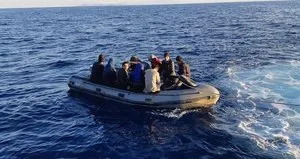 Kuzey Ege’de 54 düzensiz göçmen yakalandı