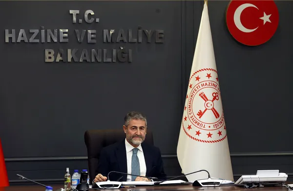 son-dakika-hazine-ve-maliye-bakani-nureddin-nebatiden-onemli-aciklamalar-kur-stabil-hale-geldi-1650025789057.jpg Son dakika: Hazine ve Maliye Bakanı Nureddin Nebati'den önemli açıklamalar: Kur stabil hale geldi - 3
