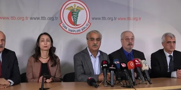 FETÖ-CHP-HDP el ele: TSK’yı suçlayan Fincancı’ya hep birlikte kalkan oldular!