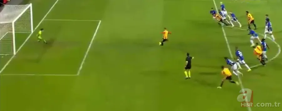 Göztepe-Fenerbahçe maçına damga vuran karar! Penaltı... 5