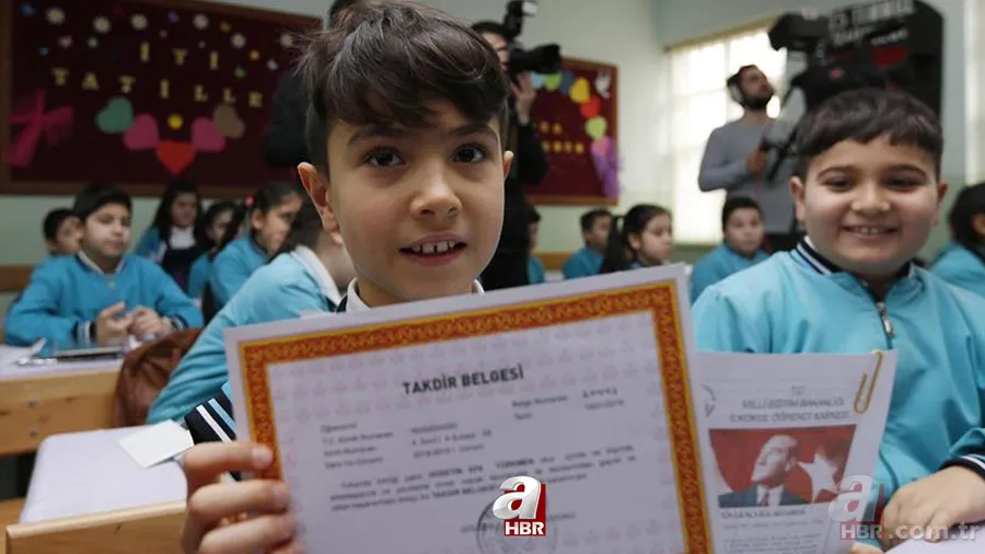 Karneler ne zaman, yüz yüze mi verilecek? 2021 okullar ne zaman kapanacak? Yaz tatili kaç gün olacak? 1