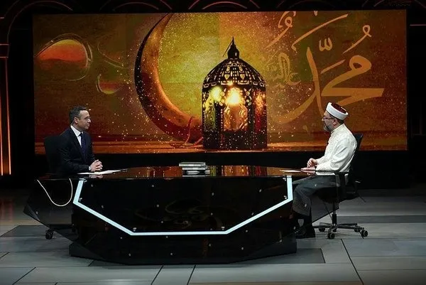 Diyanet İşleri Başkanı Ali Erbaş VAV TV’de açıkladı! Camilerde teravih namazı kılınacak mı?