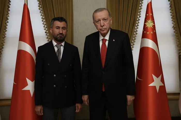 ak-parti-il-baskanligina-yeni-atamalar-nevsehir-agri-ve-canakkale-1726853500674.jpg AK Parti il başkanlığına yeni atamalar! Nevşehir, Ağrı ve Çanakkale... - 2