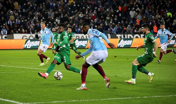 trabzonspor-1-giresunspor-1-mac-sonucu-firtina-evinde-giresuna-takildi-1642619260393.jpg Trabzonspor: 1 - Giresunspor: 1 MAÇ SONUCU | Fırtına evinde Giresun'a takıldı - 1