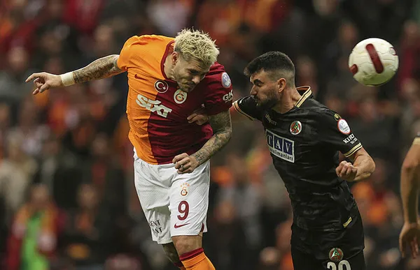 canli-i-galatasaray-alanyaspor-canli-anlatim-sari-kirmizililar-evinde-galibiyeti-yakaladi-1700935385615.jpg MAÇ SONUCU: Galatasaray 4 - 0 Alanyaspor | Sarı kırmızılılar evinde galibiyeti yakaladı - 1