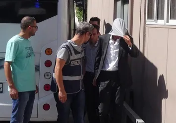 Gözaltındaki emniyetçilerin sorgusu devam ediyor!