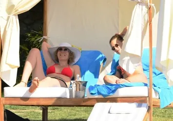 Serenay Sarıkaya Marmaris'te!