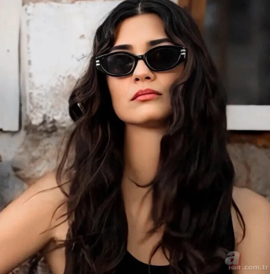 İkiz annesi Tuba Büyüküstün'ün kızları kocaman oldu! Babası Onur Saylak'ın kopyası... 4