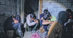 İzbe evlere şok baskın! Yakalandılar