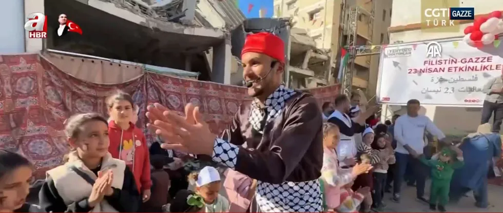 gazzede-enkazlar-arasinda-23-nisan-coskusu-israil-zulmu-altinda-cocuklarin-direnisi-1776930345488.jpg (Foto: ahaber.com.tr ekran görüntüsü)