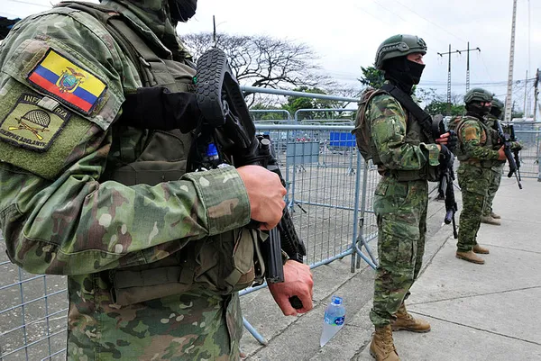 Ekvador’da büyük kriz | Canlı yayın baskınını soruşturan savcıya suikast