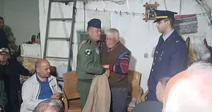 Şehadet haberi böyle verildi: Osman Amca artık bir şehit babasısın...