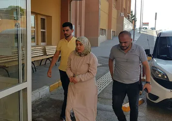 Erzincan'da vahşet! Babasını boğazından bıçaklayıp polisi aradı
