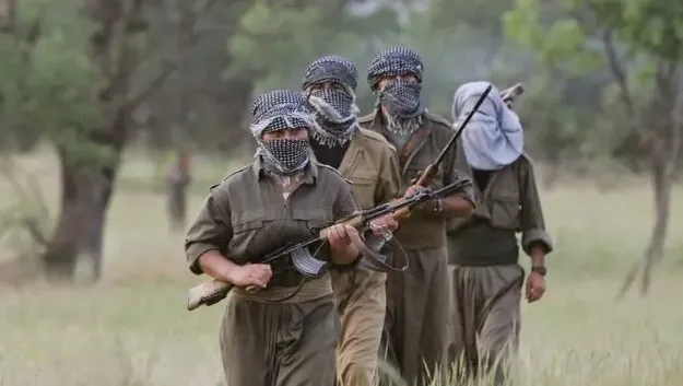 irakta-pkknin-sonu-geliyor-duhok-valisi-bolgeyi-terk-edin-diyerek-uyardi-tavrimiz-belli-1723655558123.jpg Irak'ta terör örgütü PKK ile ilişkili sözde 3 parti yasaklandı.