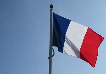 Fransa'da yeni kabine açıklandı