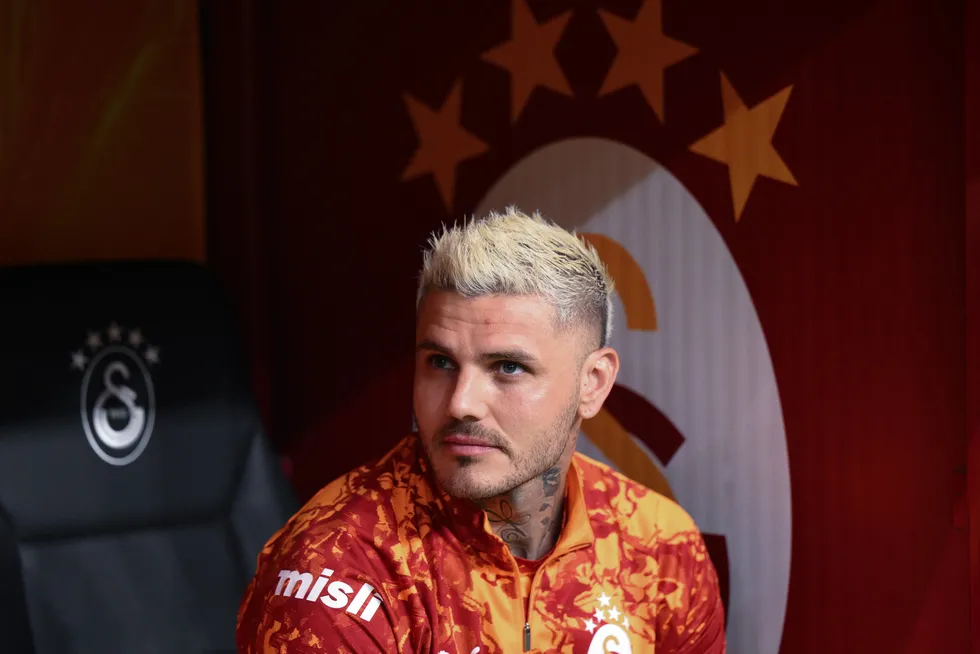 icardi-galatasarayda-kalacak-mi-sozlesme-icin-baskan-dursun-ozbekten-aciklama-geldi-1778516086722.jpg Icardi Galatasaray'da kalacak mı? Sözleşme için başkan Dursun Özbek'ten açıklama geldi - 5
