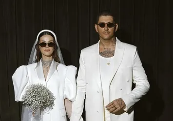 Sürpriz paylaşım: İrem Helvacıoğlu bebeğinin cinsiyetini açıkladı