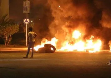 Basra’da gösteriler yeniden başladı