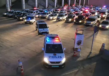 İşte Tunç Soyer'in gözaltı anları! İzmir'deki vurguncular Yunanistan'a kaçtı: Gözaltı sayısı 130'a yükseldi