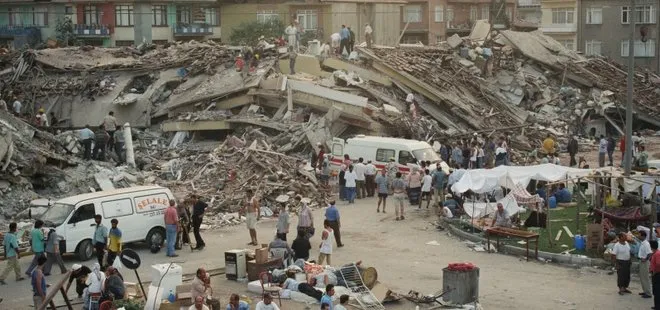 17 Ağustos 1999 depremi hafızalardaki yerini koruyor! Ünlü deprem uzmanından korkutan uyarı: 7.2-7.6 büyüklüğünde bekliyoruz