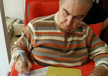 Deniz Baykal oyunu kullandı