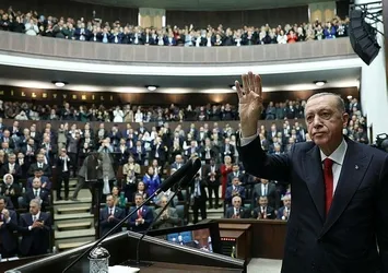 Başkan Erdoğan'dan AK Parti grup yönetimine ziyaret