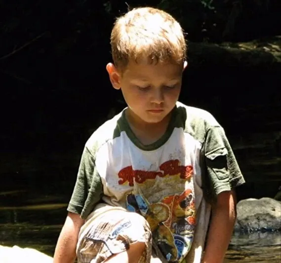 ABD’de LGBT terörü skandal boyutlarıyla göz önünde! Kıza benzemesi için hadım edildi...