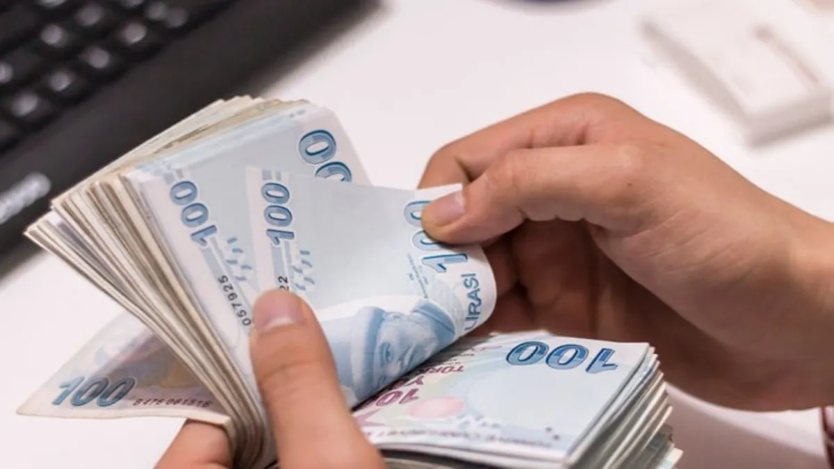 Memura ve 4C'liye enflasyon zammı hesaplandı: Kim ne kadar alacak? Öğretmen, hemşire...