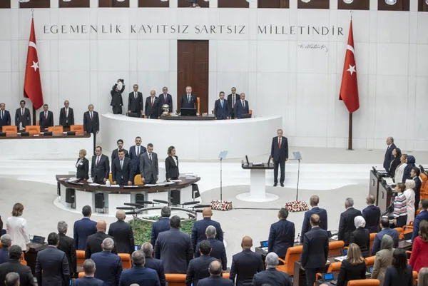 Son dakika: TBMM’de yeni yasama yılı bugün başladı! Başkan Erdoğan’dan önemli açıklamalar | Asgari ücret mesajı