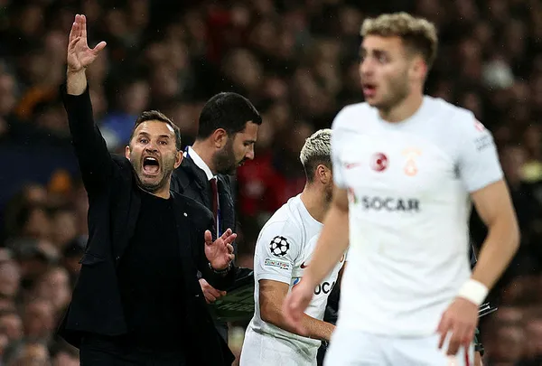 Galatasaray Avrupa’da tarih yazdı! Manchester United 2-3 Galatasaray MAÇ SONUCU