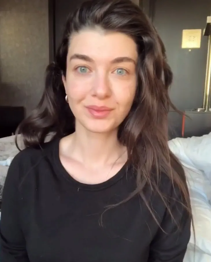 hande ercel makyajsiz haliyle sosyal medyayi salladi