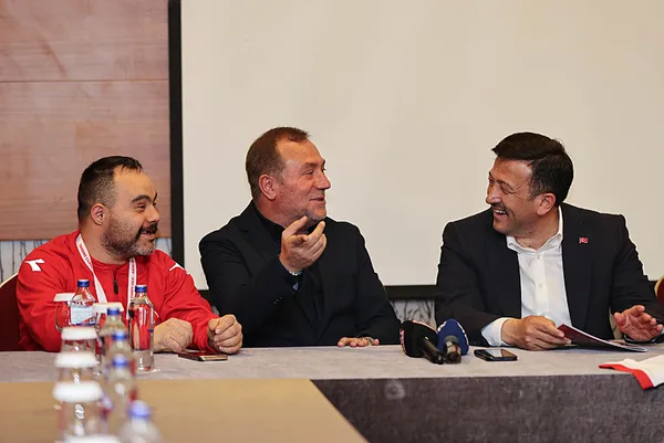 cumhur-ittifaki-izmir-adayi-hamza-dag-dunya-ikincisi-ozel-sporcularla-bulustu-kendi-evlatlarimiz-gibi-1711565900851.jpg Cumhur İttifakı İzmir adayı Hamza Dağ dünya ikincisi özel sporcularla buluştu: Kendi evlatlarımız gibi...