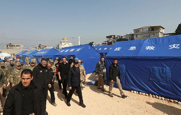 milli-savunma-bakani-hulusi-akardan-mehmetcike-iftiraya-tepki-fedakarlikla-ve-azimle-calisiyoruz-1677672380743.jpg Milli Savunma Bakanı Hulusi Akar'dan Mehmetçik'e iftiraya tepki! Fedakarlıkla ve azimle çalışıyoruz - 3