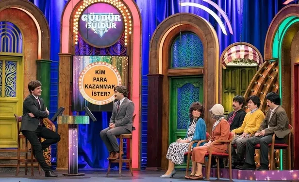 guldur-guldur-onur-buldu-ayrildi-mi-2022-guldur-guldur-showun-bilali-onur-buldu-kimdir-kac-yasinda-nereli-1660737222031.jpg Güldür Güldür Onur Buldu ayrıldı mı? 2022 Güldür Güldür Show'un Bilal'i Onur Buldu kimdir, kaç yaşında, nereli? - 4