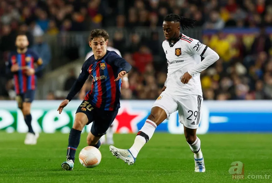 Galatasaray'dan gündemi sallayacak transfer hamlesi! 3 yolcu 4 yeni imza... 25